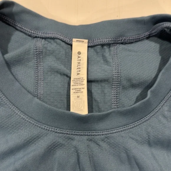 Athleta blue short sleeve seamless top - Picture 2 of 6